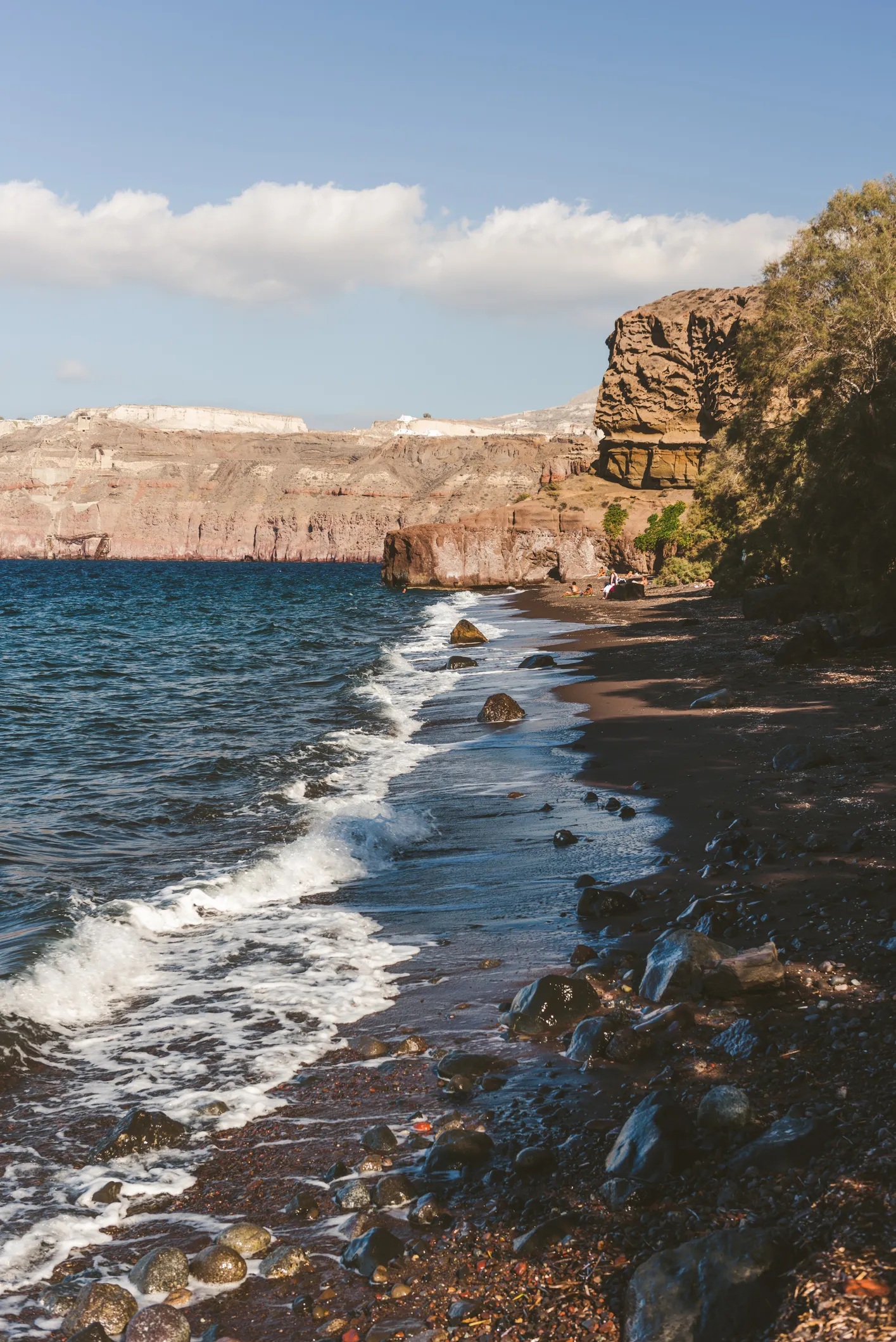 Santorini’s Hidden Hiking Trails: Walking from Vourvoulos to the Sea